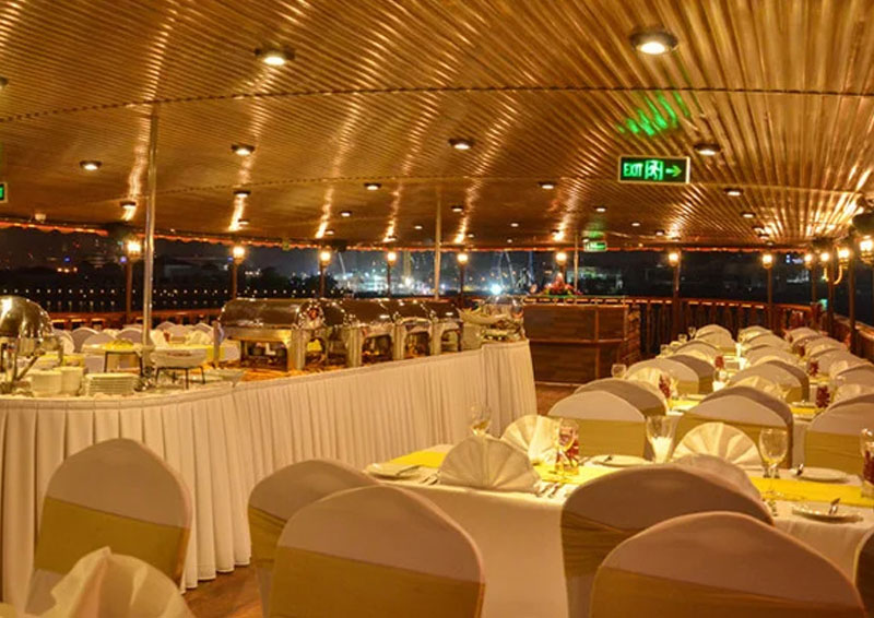 candlelight dinner cruise in dubai